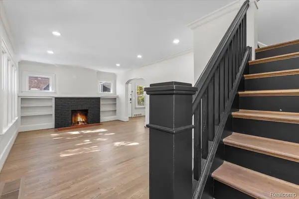 129 E Maryland AVE, Royal Oak, MI 48067