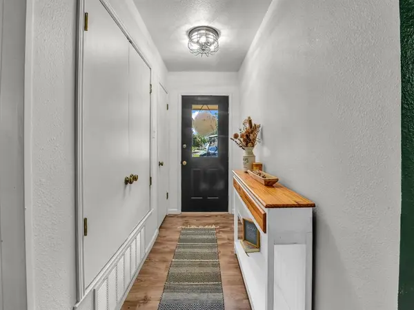 6103 Prospect Hill Drive, Granbury, TX 76049