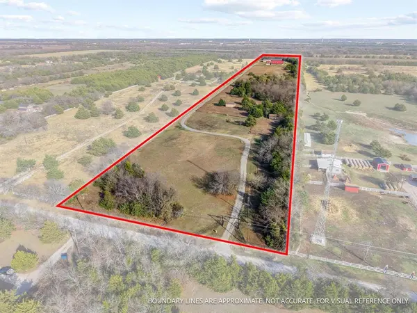 12488 Eastline Road, Trenton, TX 75490