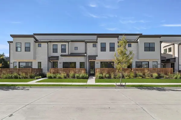 1831 Azalea Drive, Melissa, TX 75454