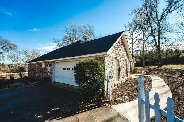 19757 C COUNTY ROAD 444, Lindale, TX 75771