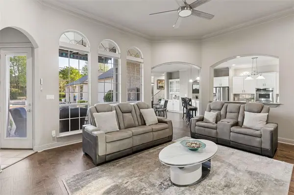 2014 Stone Canyon Court, Arlington, TX 76012