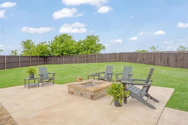 1916 Peggys Cove, Van Alstyne, TX 75495