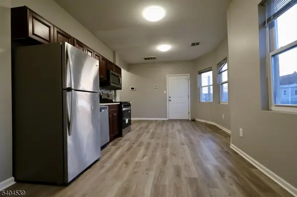 456 Avon Ave #3L, Newark City, NJ 07108