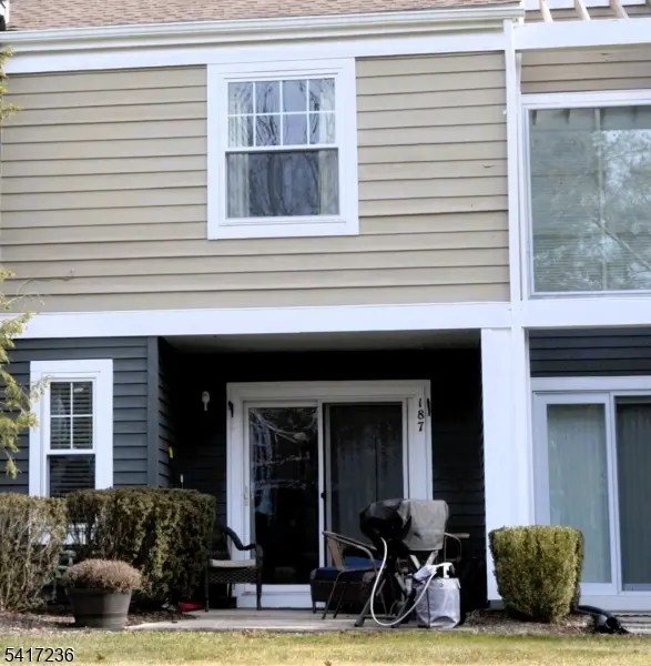 187 Crestview Rd, Bridgewater Twp., NJ 08807