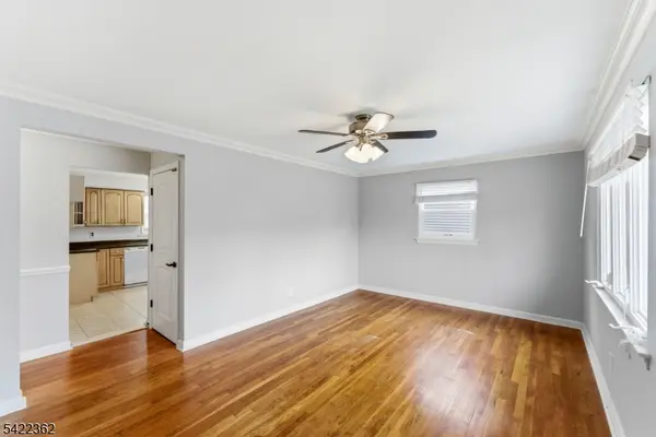 24 Bryant Ave, Bloomfield Twp., NJ 07003