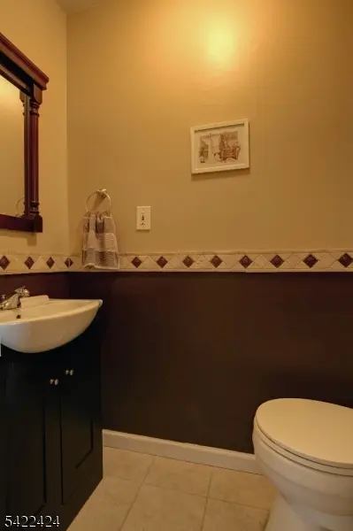 52 W William St, Lincoln Park Boro, NJ 07035