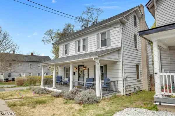 11 Youmans Ave, Washington Boro, NJ 07882