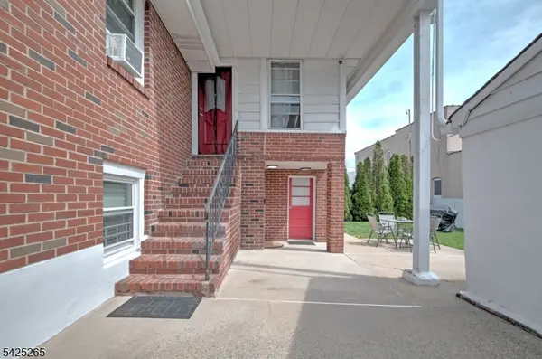 20 S Corabelle Ave, Lodi Boro, NJ 07644