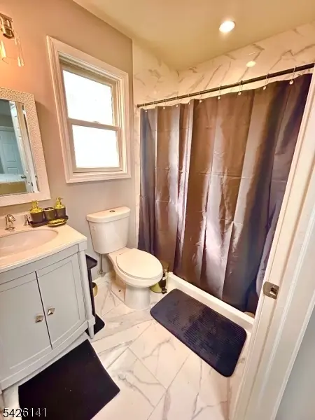 6 Charles St UNIT 2 #2, Montclair Twp., NJ 07042