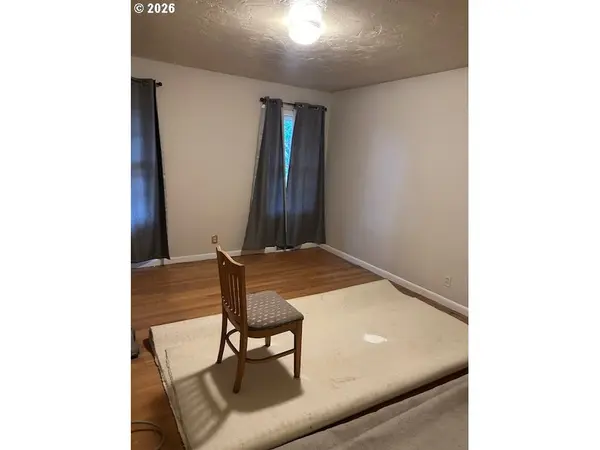 2701 NE 102ND AVE, Portland, OR 97220