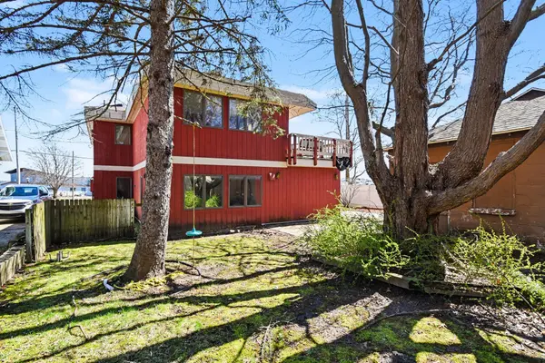 3135 Lakeshore DR, Muskegon City, MI 49441