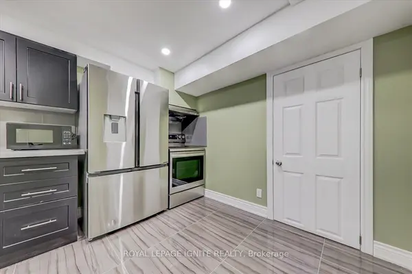 38 Loradeen CRES #Bsmt, Toronto E11, ON M1B 1T8