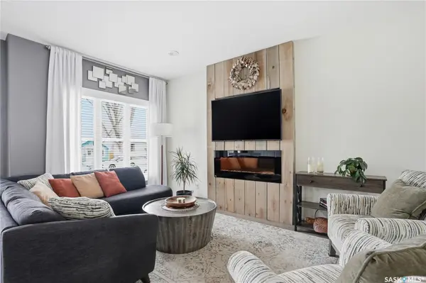 118 3rd STREET E, Saskatoon, SK S7H 1L1