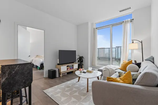 270 Dufferin ST #PH01, Toronto W01, ON M6K 0H8