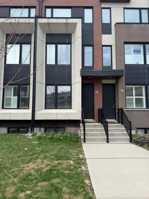 46 Sarah Jackson CRES, Toronto W05, ON M3K 0B6