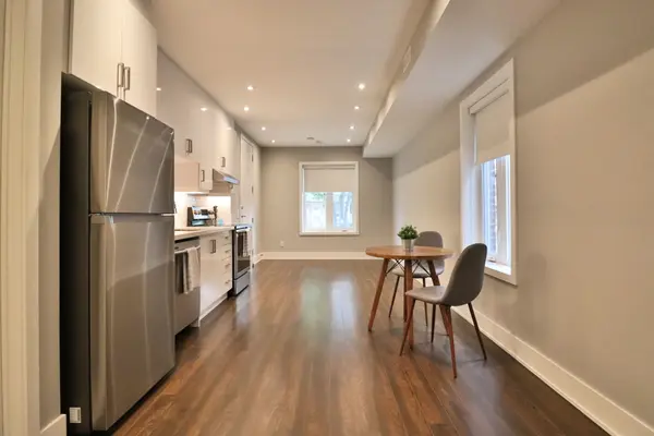 35 Cloverdale RD #Main, Toronto W03, ON M6N 3L6