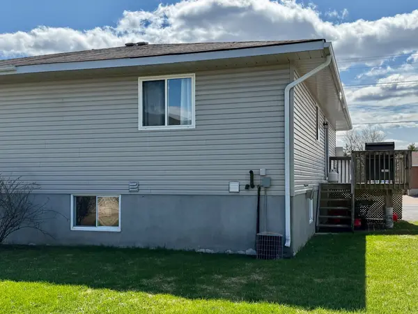 101 Mckenzie ST W, Cornwall, ON K6K 1W2