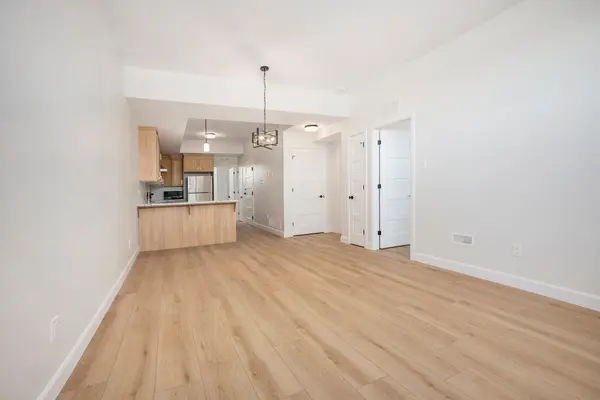 87 Helen ST #B, North Stormont, ON K0A 1R0