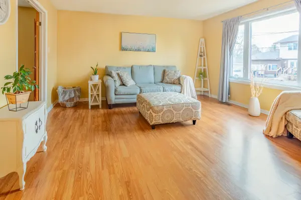 28 Landrigan ST, Arnprior, ON K7S 2S6