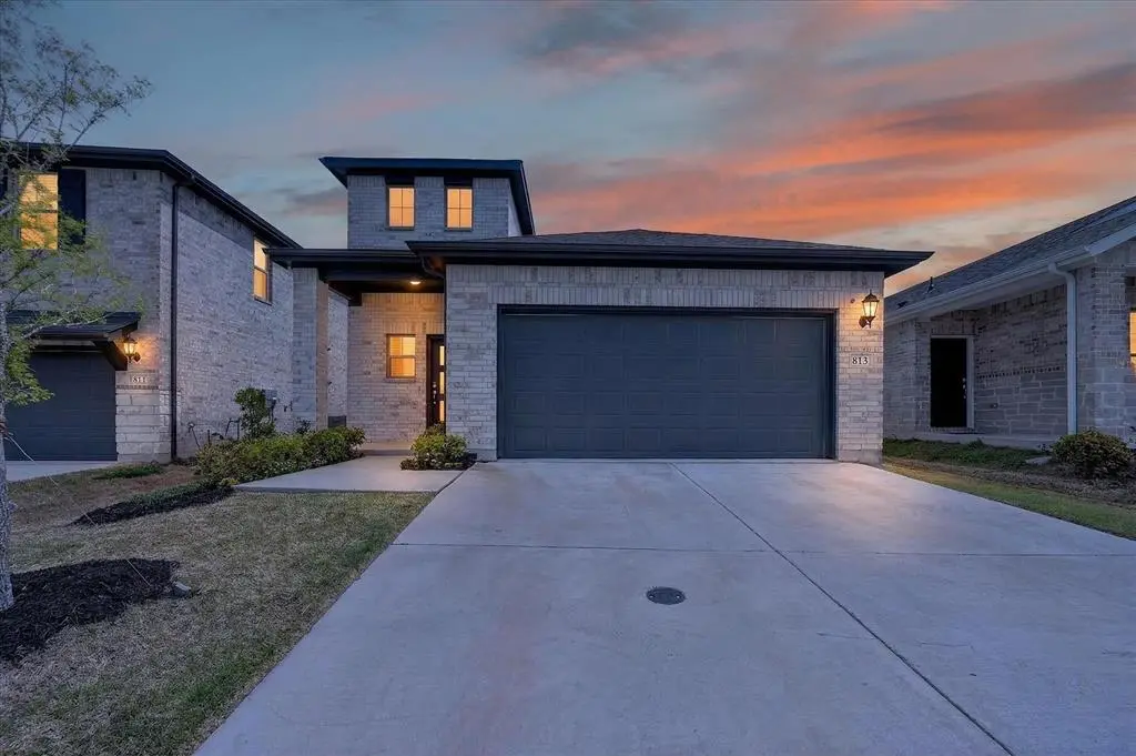 813 Rosemary Hill Drive, Princeton, TX 75071