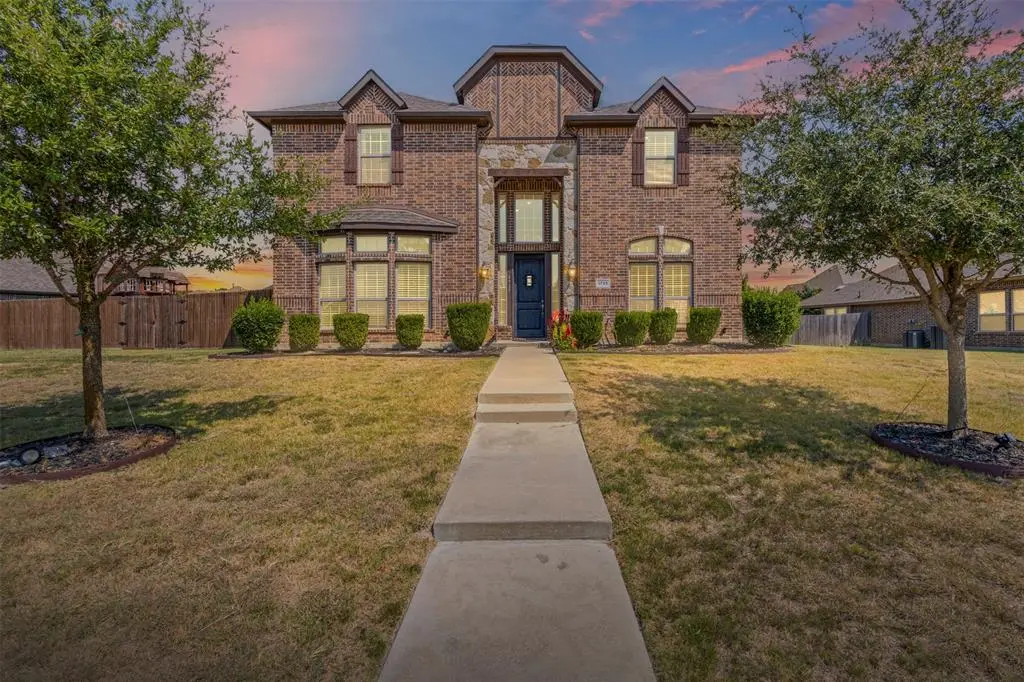 1725 Sagewood Drive, Desoto, TX 75115
