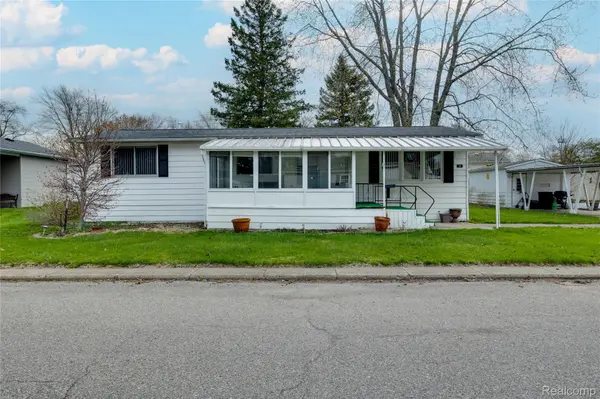3333 Ravenswood, Marysville, MI 48040