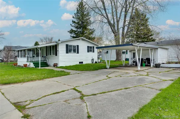 3333 Ravenswood, Marysville, MI 48040