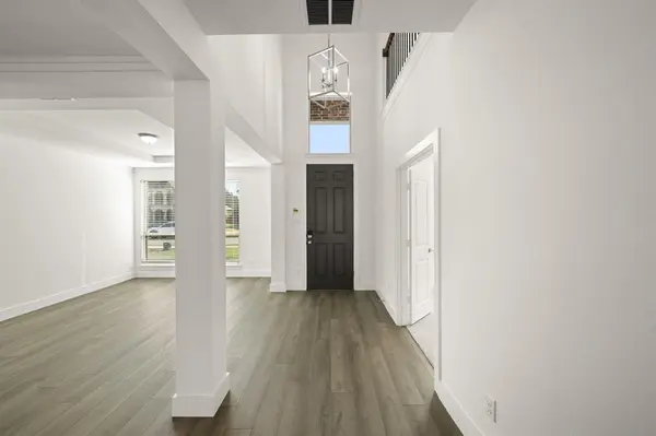 1811 Fannin Drive, Cedar Hill, TX 75104