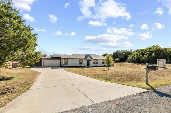 144 Emerald Drive, Weatherford, TX 76087