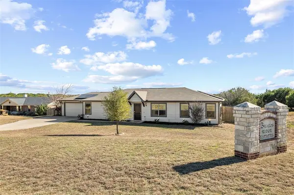 144 Emerald Drive, Weatherford, TX 76087