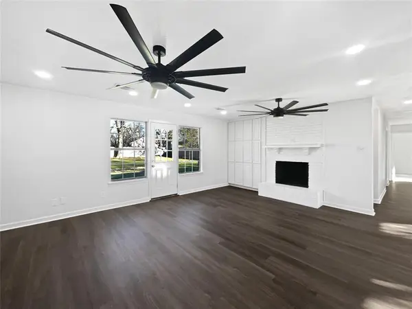 464 W Fulton Street, Van Alstyne, TX 75495