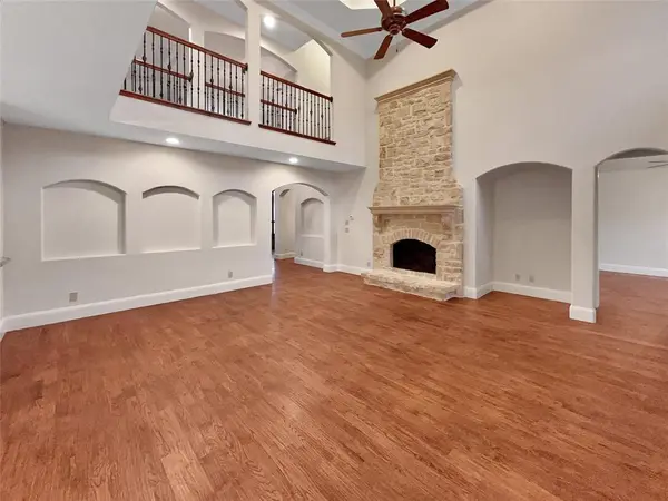 913 Clack Drive, Garland, TX 75044