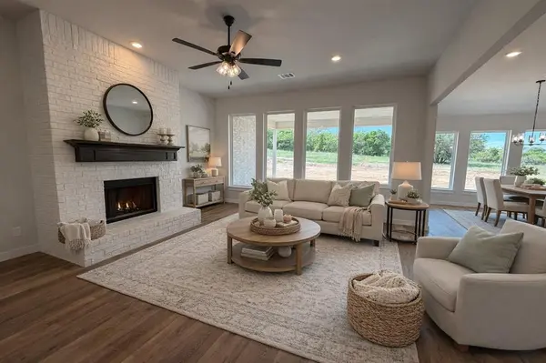 317 Skeen Peak, Springtown, TX 76082