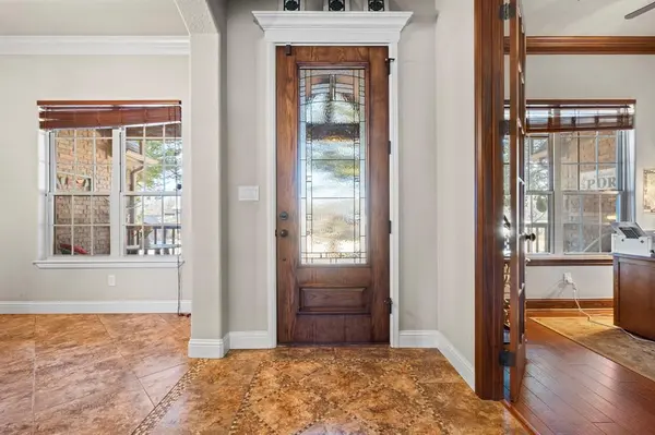 3719 Lonesome Creek Road, Granbury, TX 76049