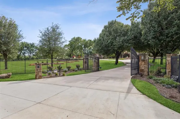 1711 Maranatha Way, Southlake, TX 76092