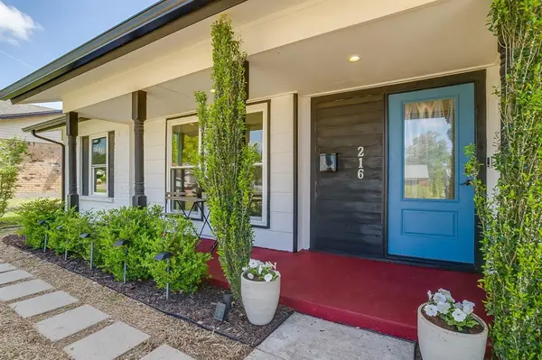 216 E Grubb Drive, Mesquite, TX 75149