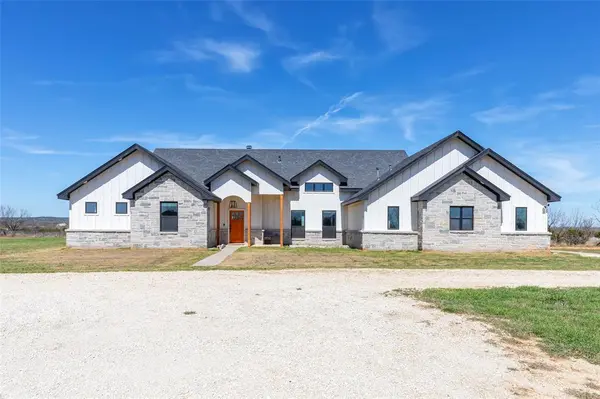 296 Mesquite Ridge Lane, Lawn, TX 79530