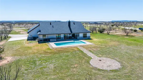 296 Mesquite Ridge Lane, Lawn, TX 79530