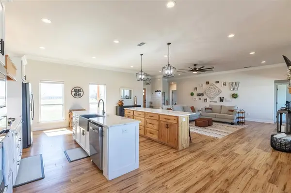 296 Mesquite Ridge Lane, Lawn, TX 79530