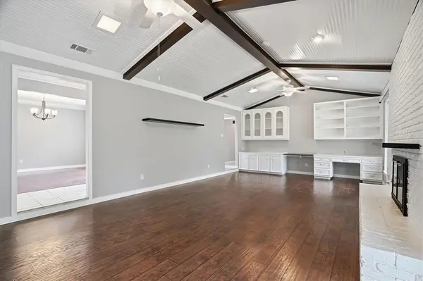 6408 Welch Avenue, Fort Worth, TX 76133