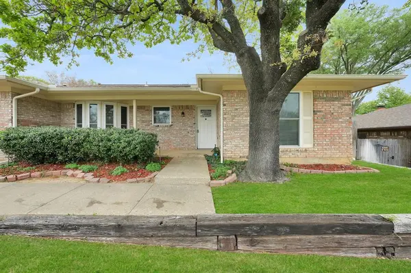 4203 Pleasant Hill Drive, Arlington, TX 76016