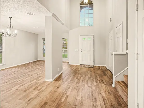 4523 Hanover Street, Grand Prairie, TX 75052