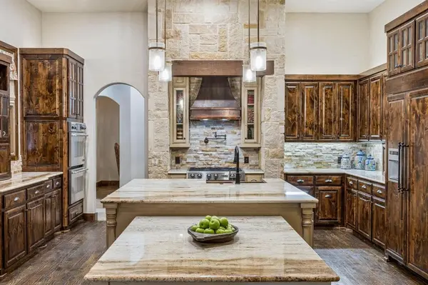 1216 Pine Hurst Drive, Keller, TX 76248