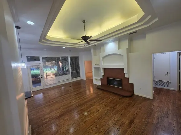 1315 Spyglass Drive, Mansfield, TX 76063