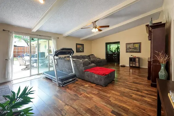 4905 Willowhaven Circle, Garland, TX 75043