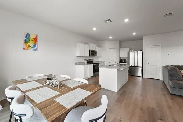 4928 Pelican Way, Crandall, TX 75114