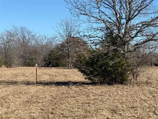 Lot 2 N 2nd Street, Scurry, TX 75158