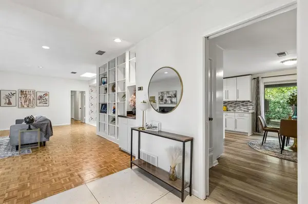 24 Legend Road, Benbrook, TX 76132