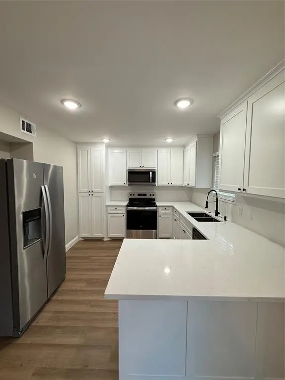 6308 Longhorn Trail, Lake Worth, TX 76135